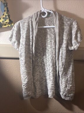 Maurice’s xl cover sweater short sleeve